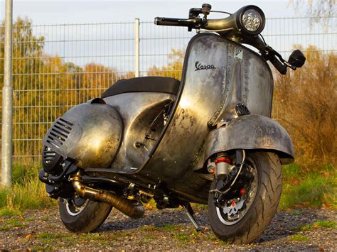 Custom Vespa .